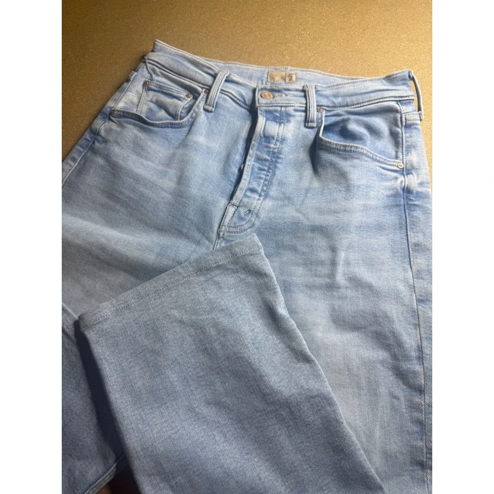 Mother The Tripper Ankle Fray Jeans Big Hair Don't Care Light Wash Blue Size 26 - Picture 2 of 10